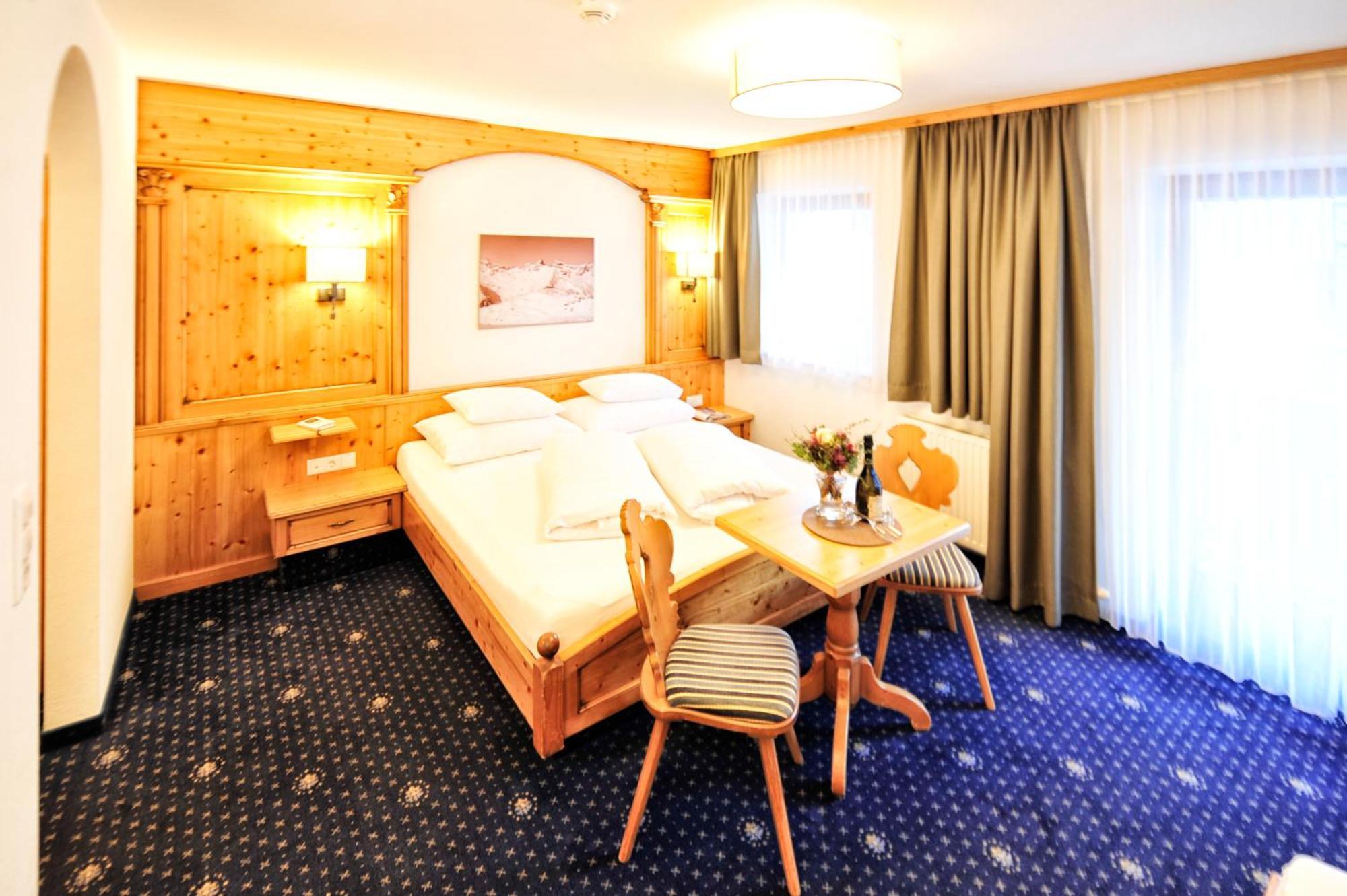 Hotel Garni Bellevue Ишгль Экстерьер фото