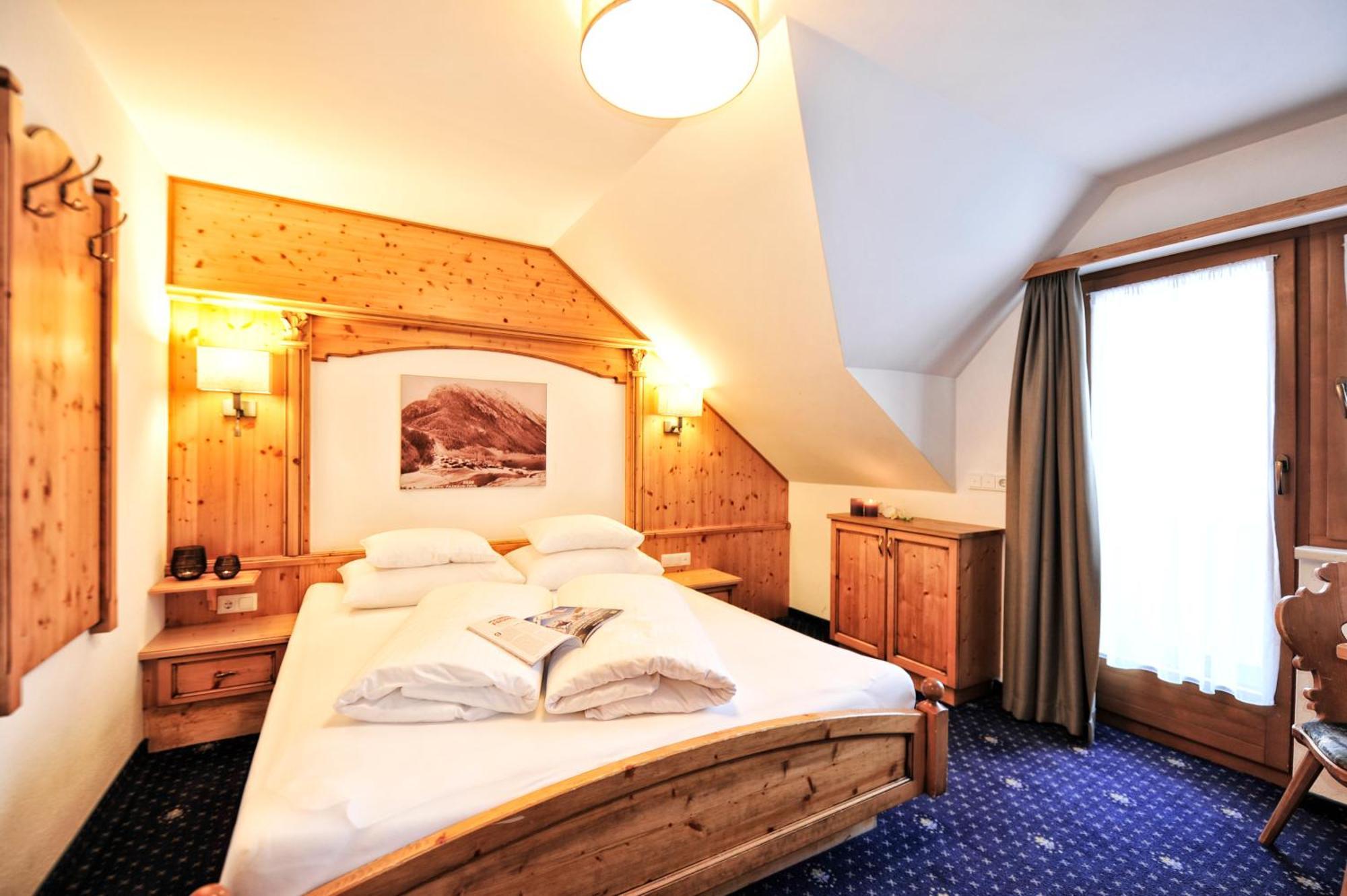 Hotel Garni Bellevue Ишгль Экстерьер фото