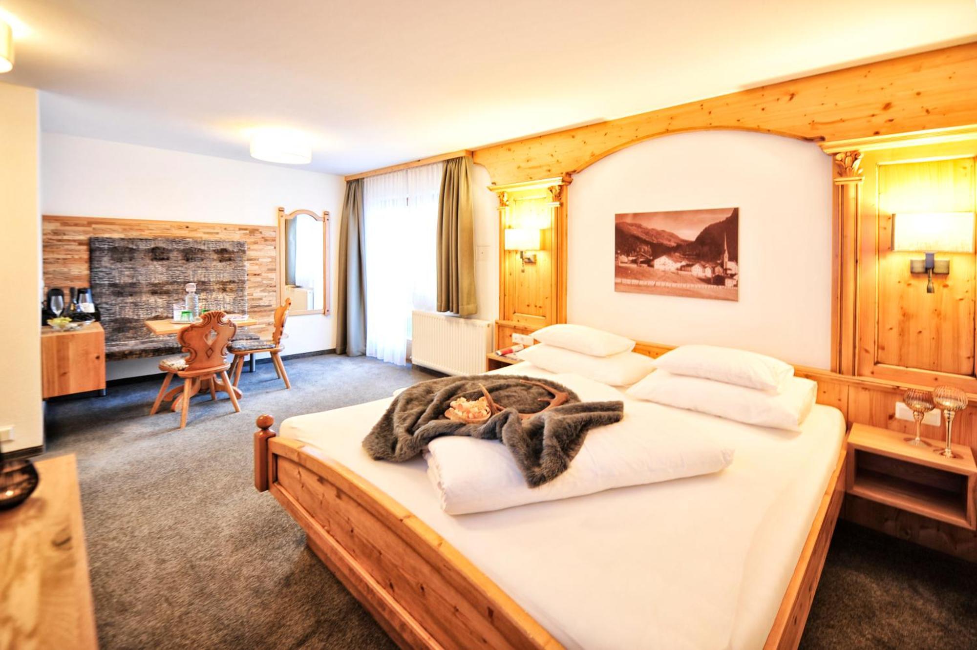 Hotel Garni Bellevue Ишгль Экстерьер фото