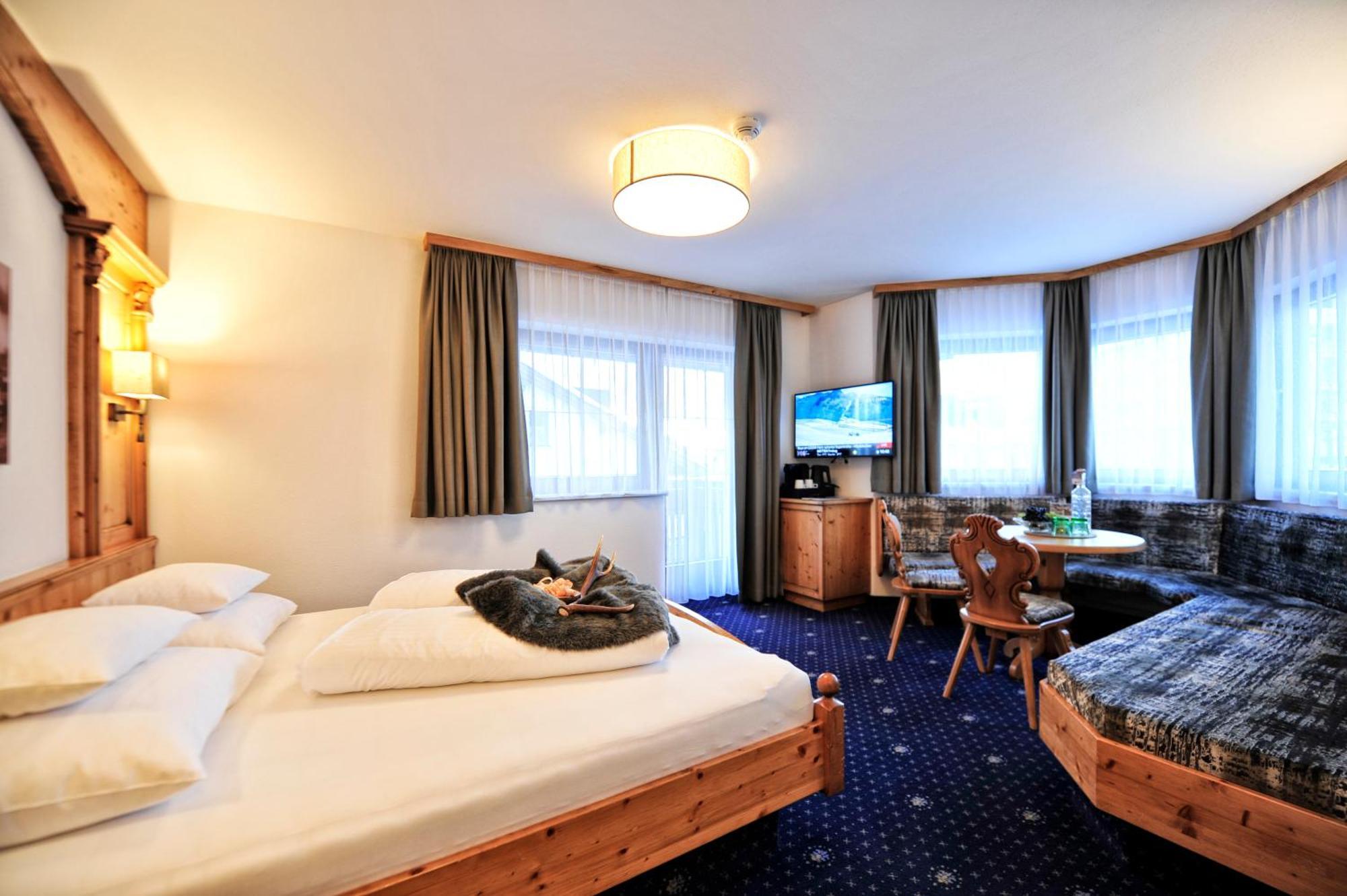 Hotel Garni Bellevue Ишгль Экстерьер фото